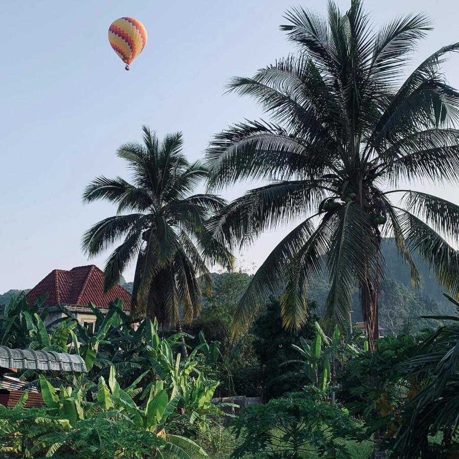 Vang Vieng Bungalows エクステリア 写真